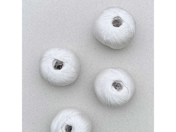 Arctic Pearl - 100% Lyocell (SEACELL) - Weiß Wolle: Arctic Pearl 100% Lyocell (SEACELL) Weiß