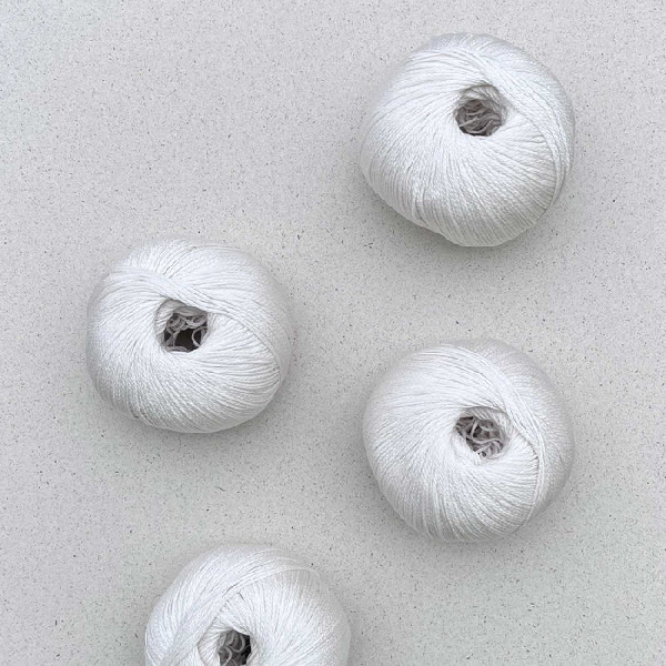 Arctic Pearl - 100% Lyocell (SEACELL) - Weiß Wolle: Arctic Pearl 100% Lyocell (SEACELL) Weiß
