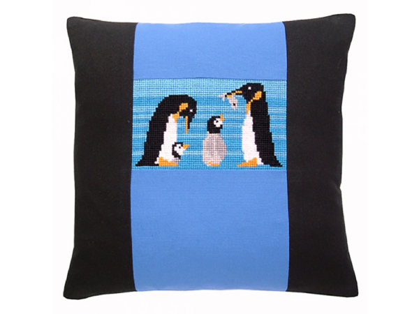 Fru Zippe - Kreuzstich - Motiv Bild: Pinguinfamilie