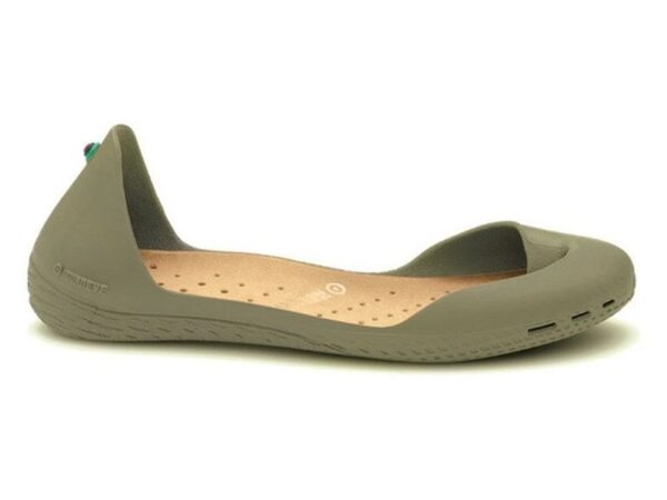 Taupe mit hautfarbener Innensohle