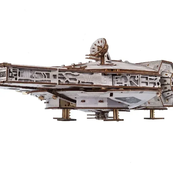 Star Wars: Millennium Falke™ Ugears 3D-Holzbausatz mit Funktion Star Wars: Millennium Falke™