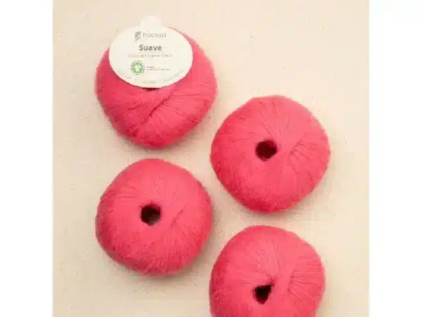 Suave - 100% Bio-Baumwolle mit Kashmir-Feeling - Koralle Wolle - Selected Yarns: Suave 100% Bio Baumwolle mit Kashmir Feeling Koralle